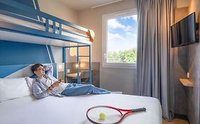 Ibis Budget Orly Chevilly Tram 7
